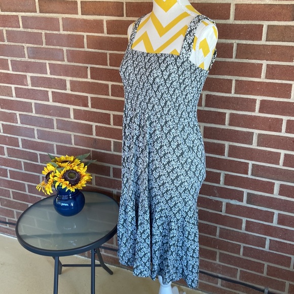 LOFT Smock Sundress - Picture 2 of 11